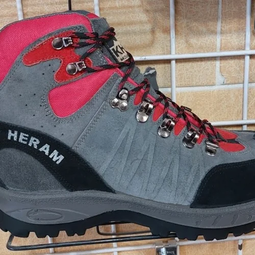 کفش کوهنوردی خزر مدل هرم